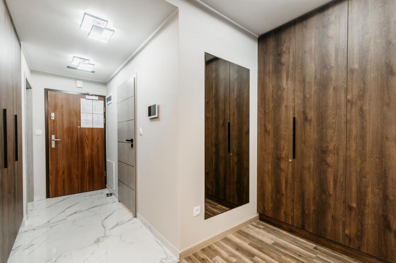 Apartamenty Park City Ostrów Wielkopolski Buitenkant foto